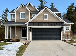 14013 Ambrosia Ave, Dewitt, MI 48820