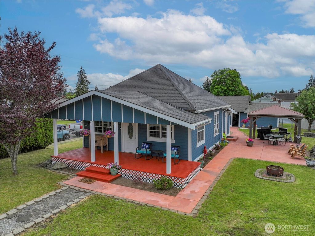Apartment in Tacoma, Hillsdale