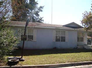 1630 Saint Michael St, Gonzales, TX 78629