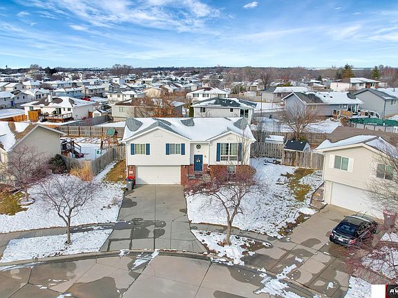 3rd image of 5220 W Songbird Cir