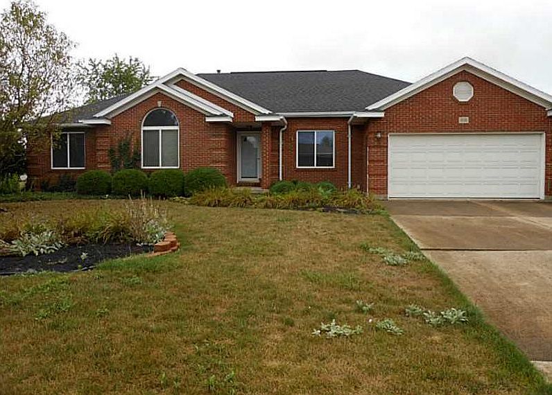 1st image of 416 Meredith Ct