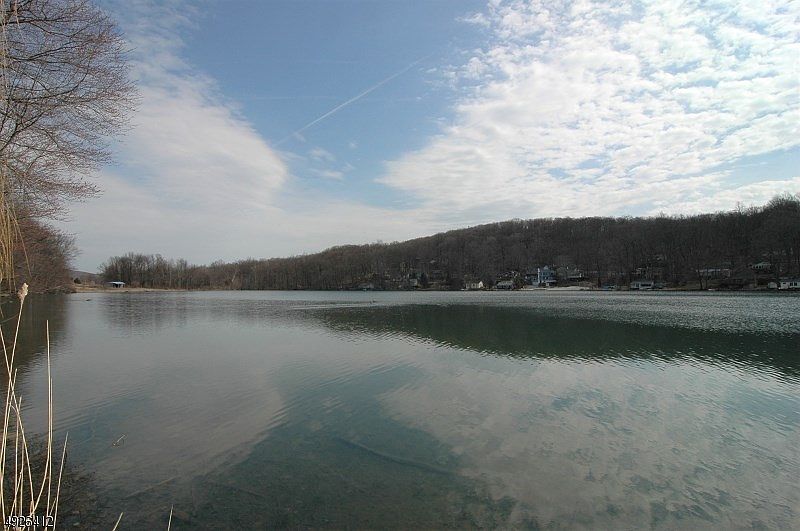 1st image of 20 Harborside Dr #13