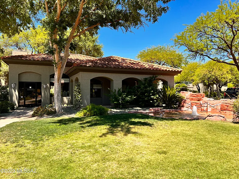 5751 N Kolb Rd #4204 — Photo 40