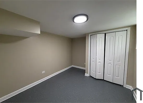 12479 S Wabash Ave — Photo 16