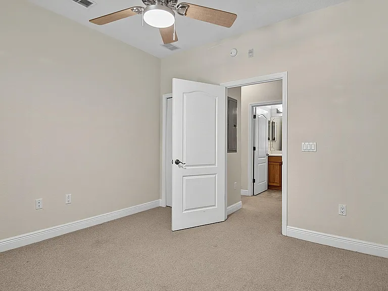 75 Riverview Bnd S #1614 — Photo 23