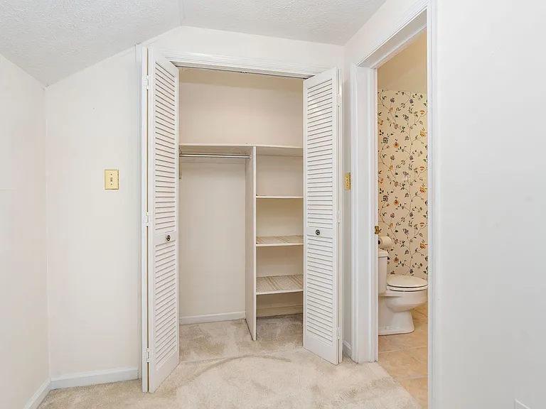 10 Waverley Grn — Photo 20
