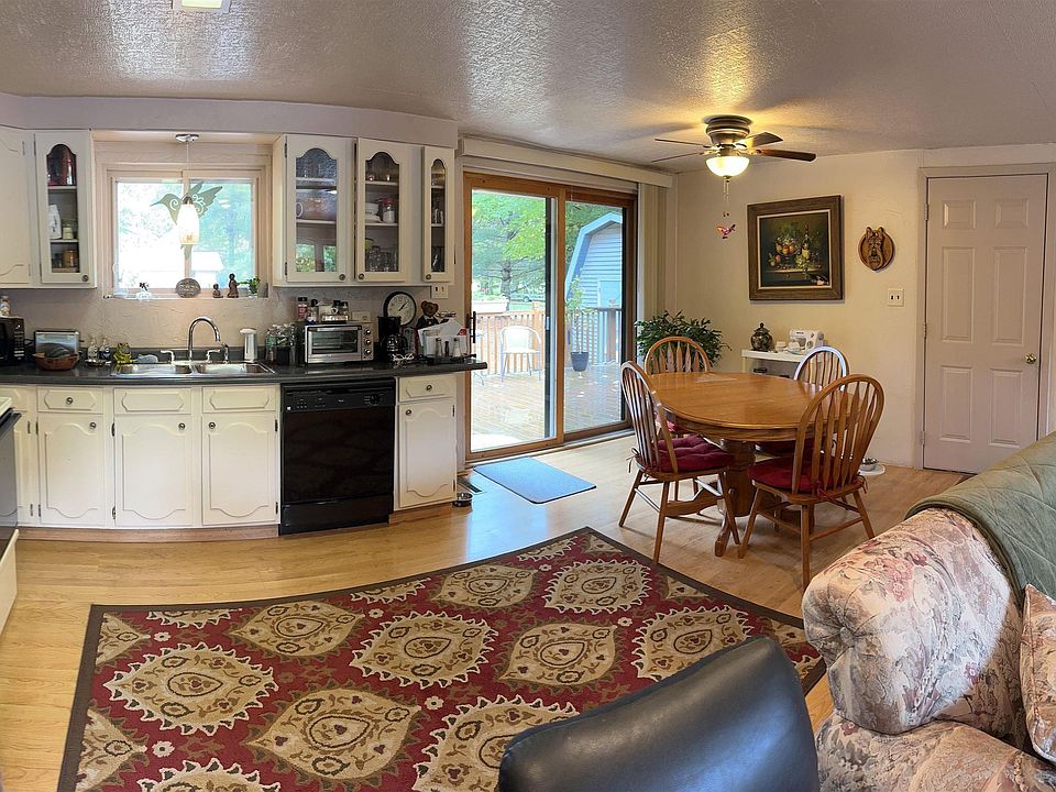 2552 Norwood St, Marquette, MI 49855 Zillow