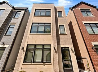 3926 S Calumet Ave #3, Chicago, IL 60653