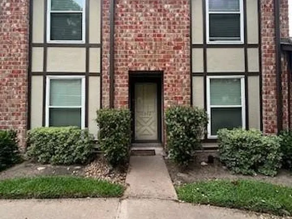 11592 S Kirkwood Road, Houston, TX 77477