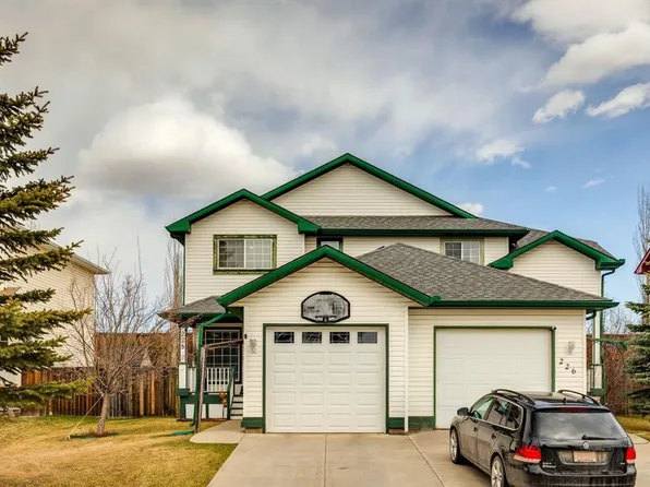228 SE Quigley Dr, Cochrane, AB T4C 1T3