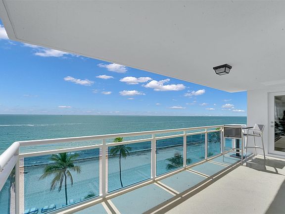 2nd image of 3430 Galt Ocean Drive #606