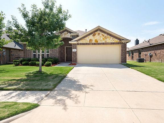 Exterior3.jpg