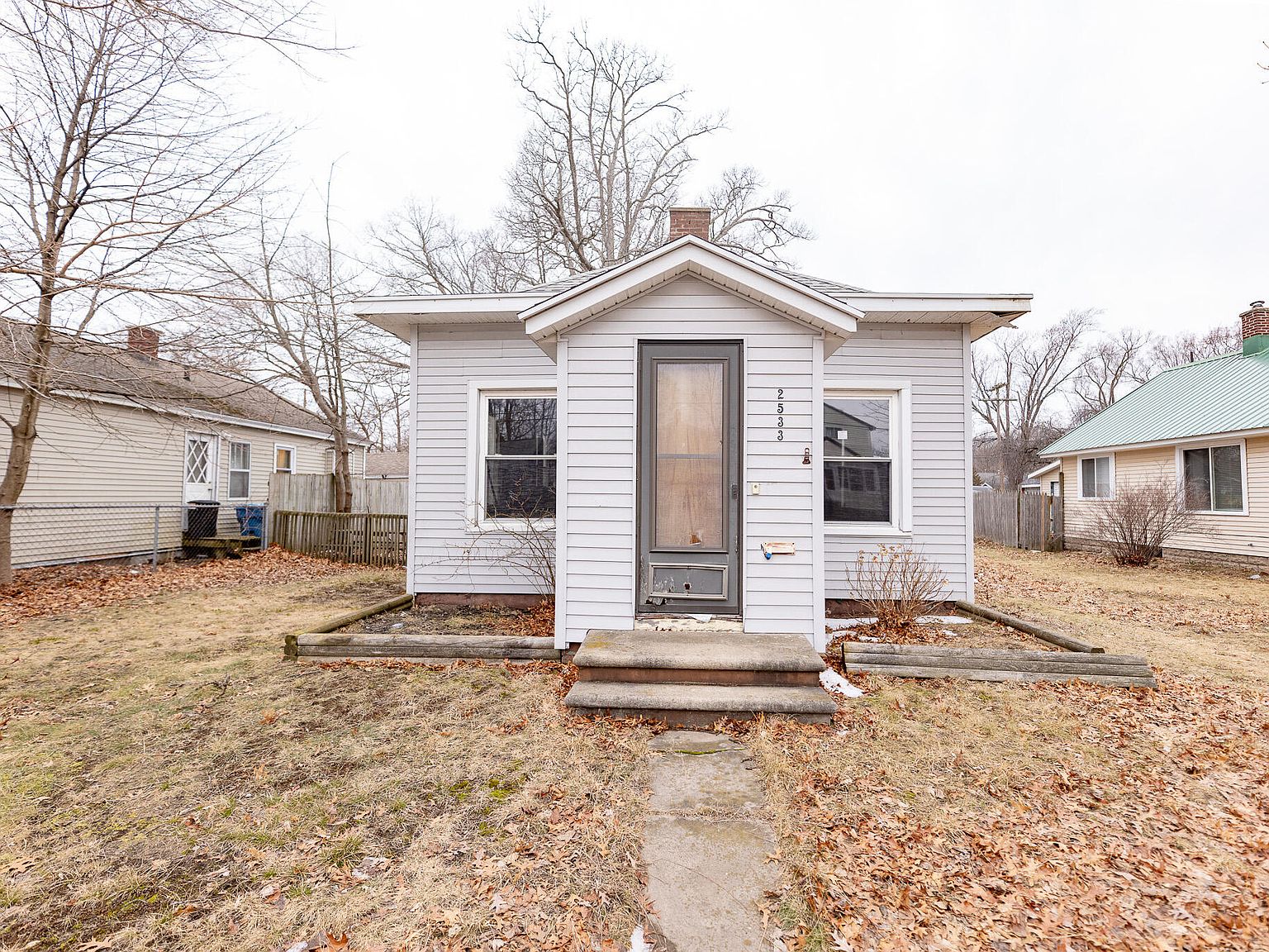2533 McCracken St, Muskegon, MI 49441 Zillow