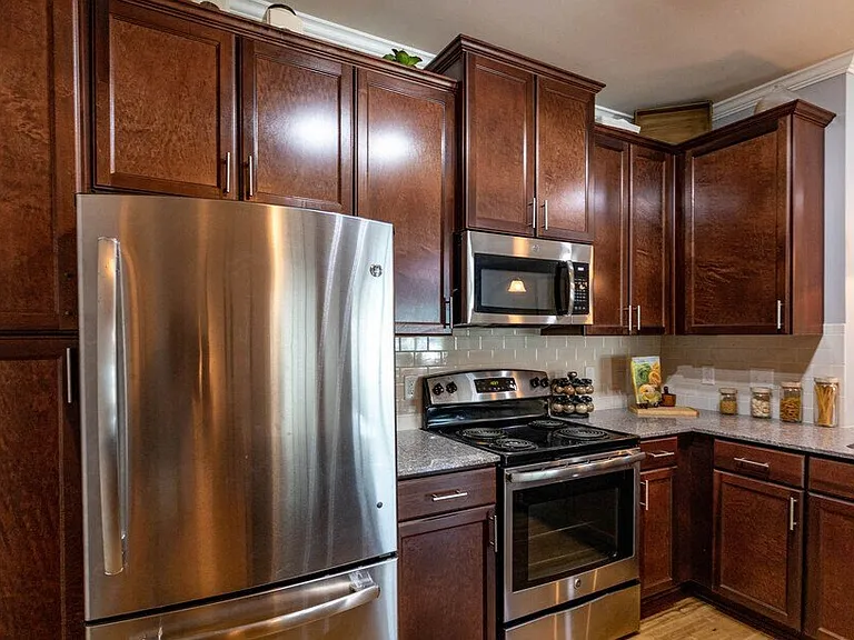 Vintage Crossing Apartments — Photo 7
