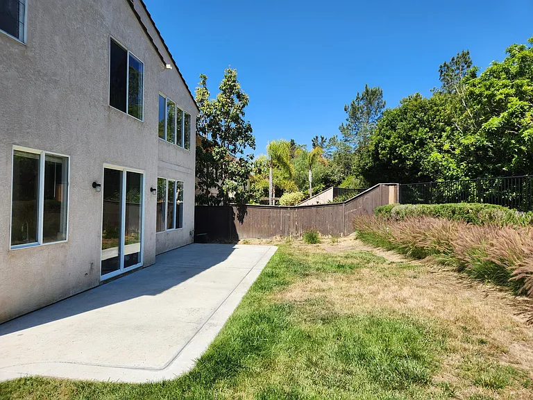 4316 Calle Mar De Ballenas — Photo 42