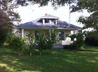 2230 Hefner Hills Rd, Chapin, IL 62628