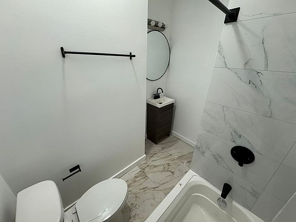5th image of 352-354 S 10th St #1L