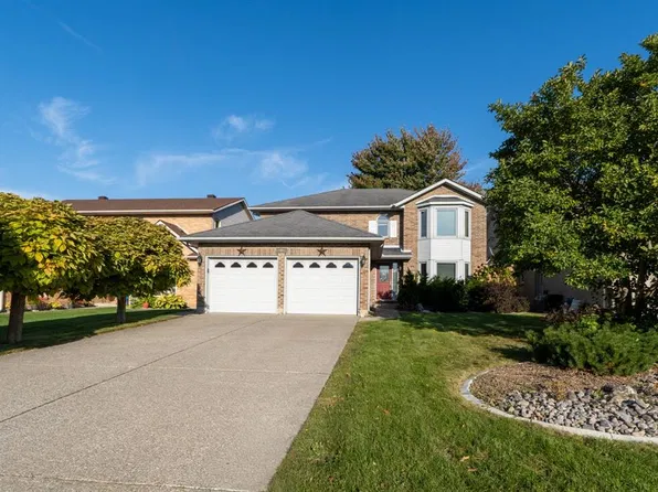 386 Brooktree Dr, Saint Clair, ON N0N 1G0