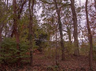 Echo Ave, Sound beach, NY 11789