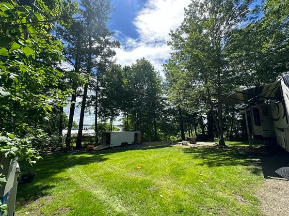 142 Luckys Landing Road, Glenburn, ME 04401