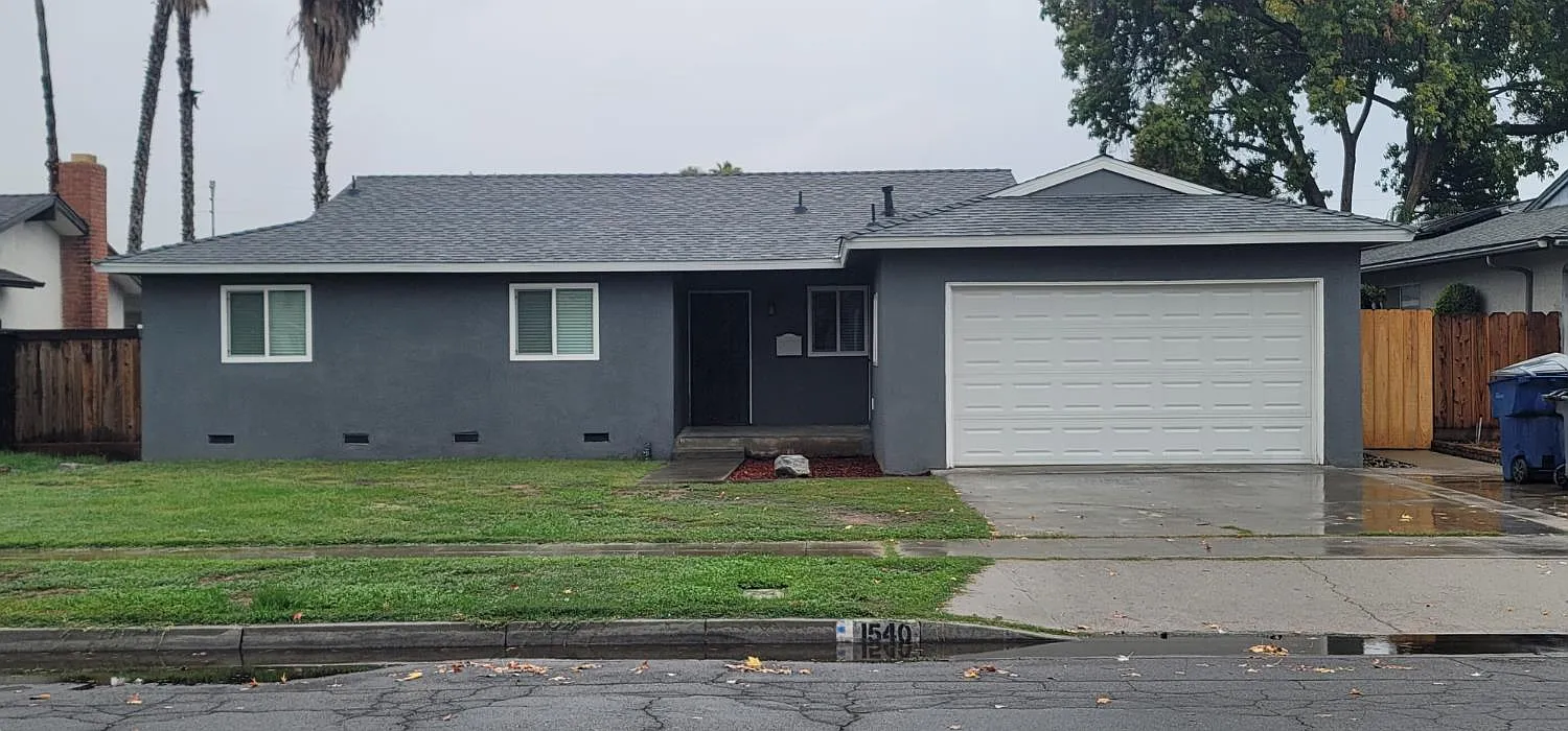1540 W Ashcroft Ave photo 1