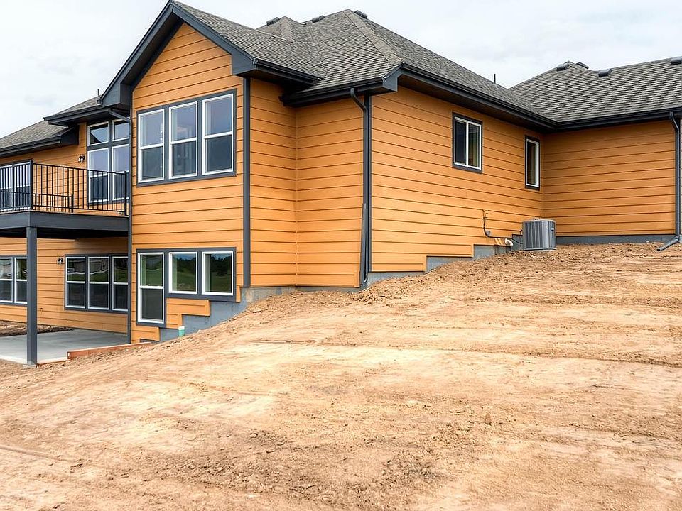 1st image of 6962 Black Forest Dr