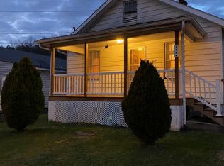 1324 Stadium Dr, Bluefield, WV 24701
