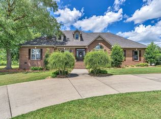 1395 Ragsdale Rd, Manchester, TN 37355