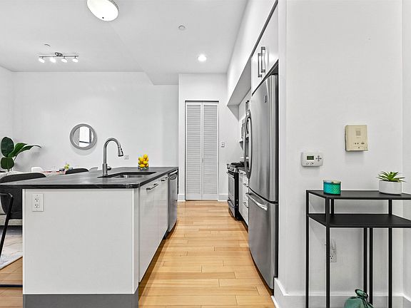 3rd image of 4 Beacon Way #211R