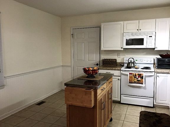 4th image of 268 Cricket Ivy Ln