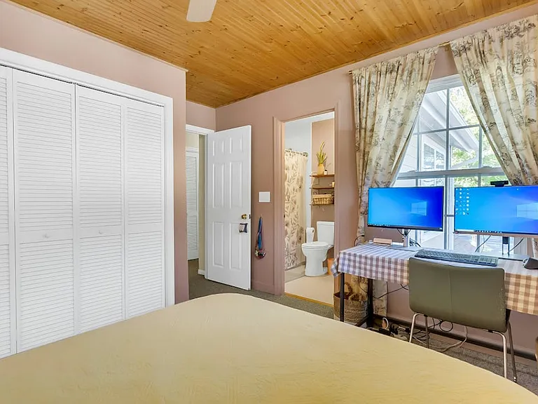1030 Planters Pl — Photo 20