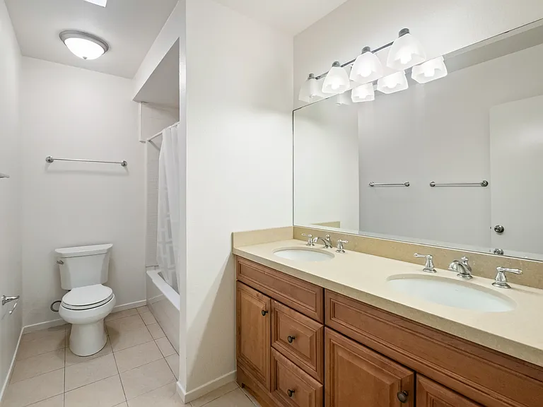 11260 Overland Ave #23G — Photo 19