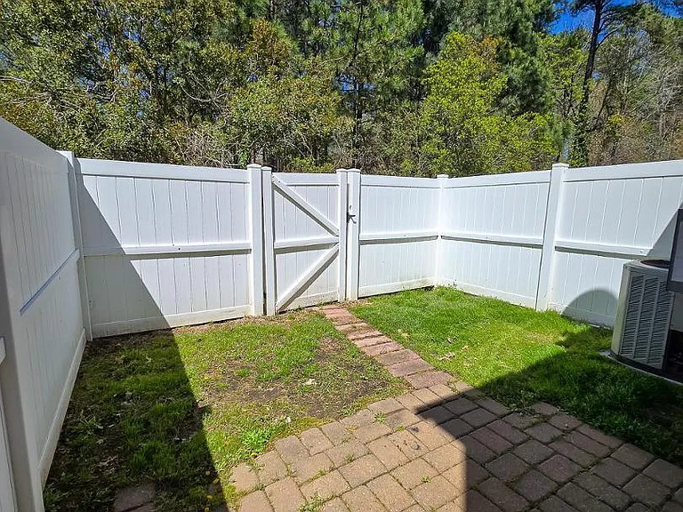3105 Ivey Wood Ln — Photo 30