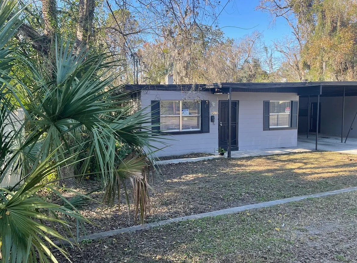 2 bed, 1575 sqft, $980 — Photo 1