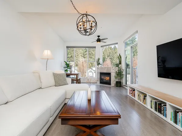 12155 191b St #402, Pitt Meadows, BC V3Y 2S2