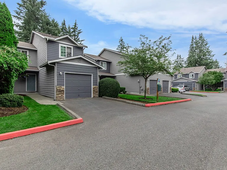 Kensington Townhomes — Photo 15
