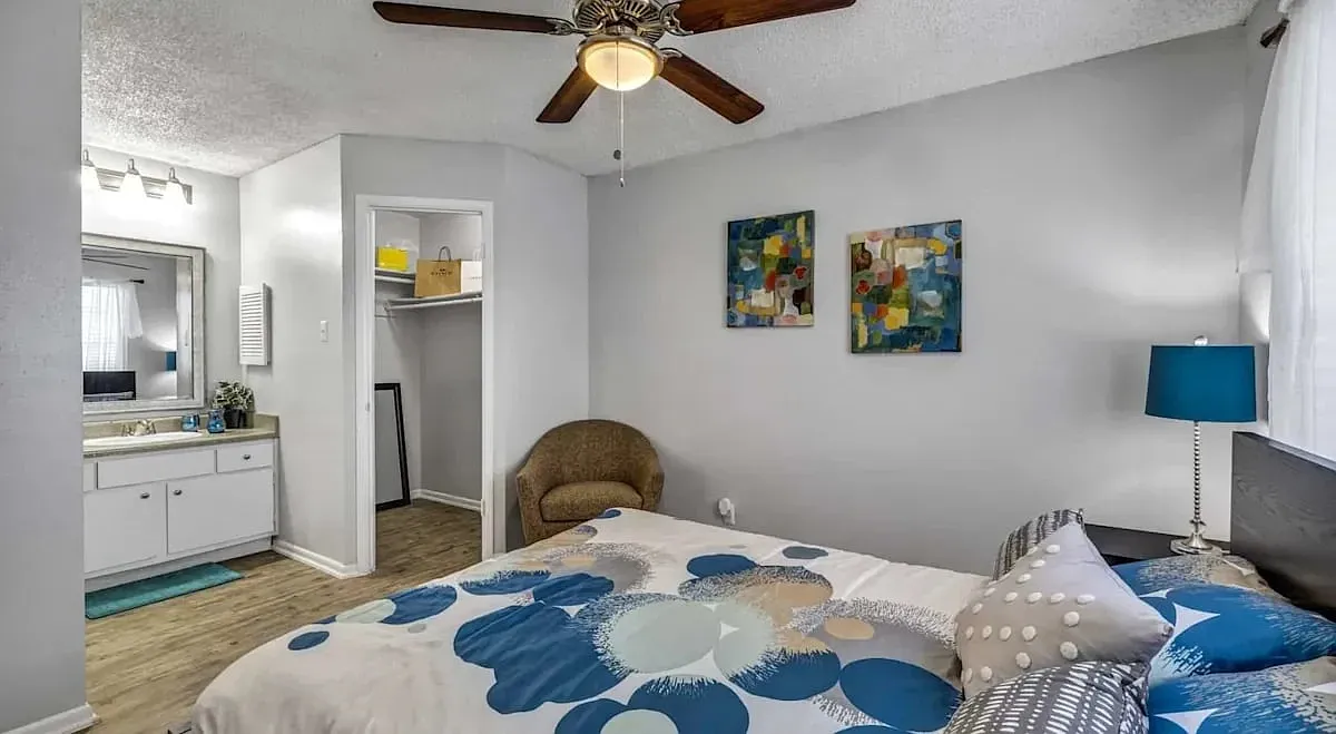 1 bed, 600 sqft, $749 — Photo 1
