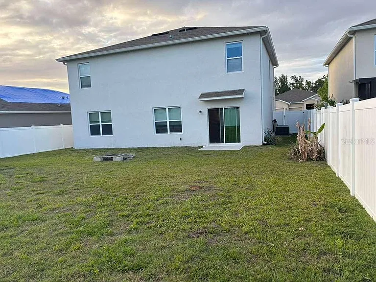 1872 Rustic Falls Dr — Photo 5