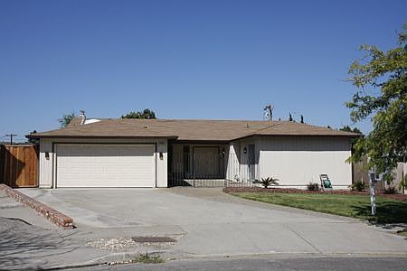 1st image of 43050 Scofield Ct