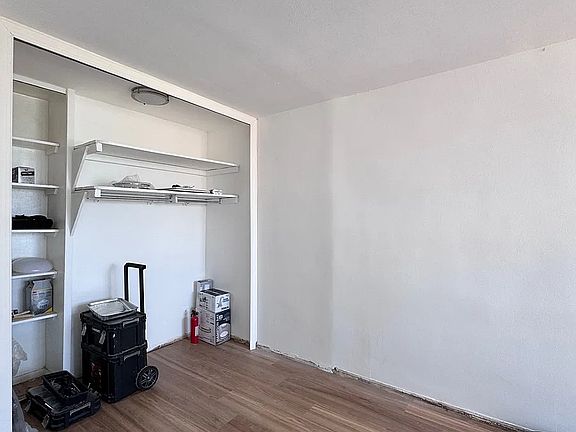 5th image of 270 Marin Blvd APT 20R