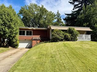 515 Andrews Park Blvd, Erie, PA 16511