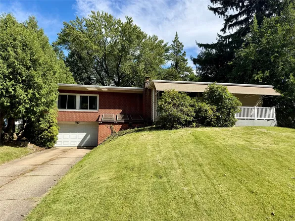 515 Andrews Park Blvd, Erie, PA 16511