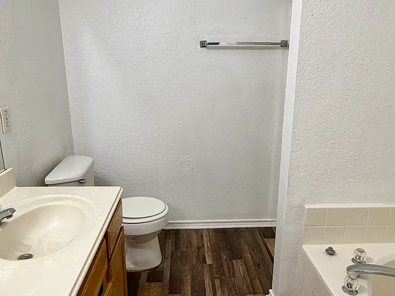 2603 Lookout Dr — Photo 10