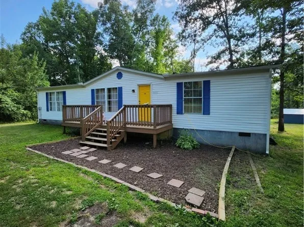 4700 W Creek Rd, Amelia Court House, VA 23002
