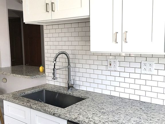 5th image of 2029 N 72nd Ct