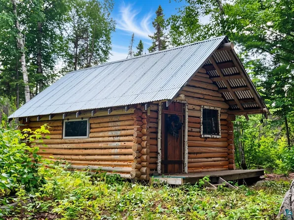 522 Dunka River Rd, Isabella, MN 55607