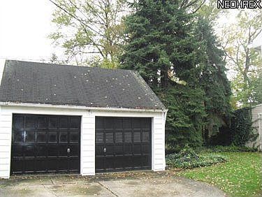5th image of 1713 Alvin Ave