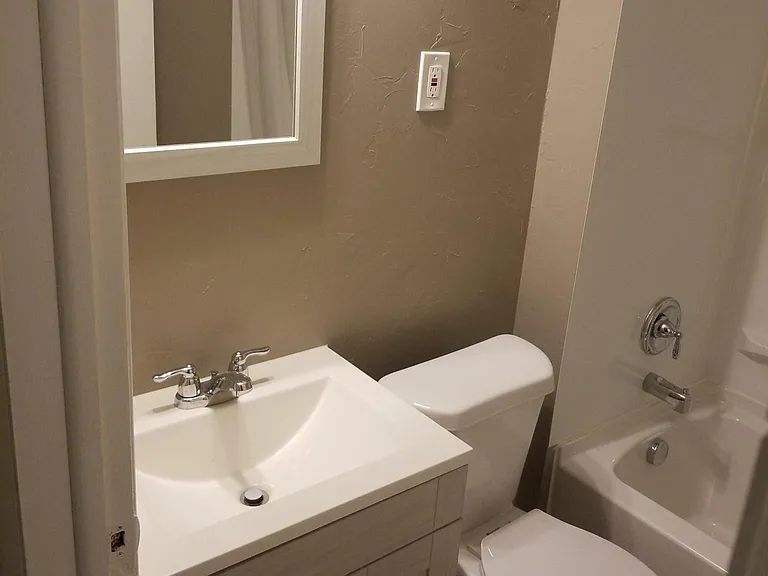 833 Wayside Rd #1 — Photo 6
