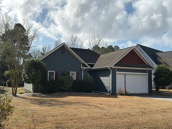 2nd image of 1123 Mill Run Rd