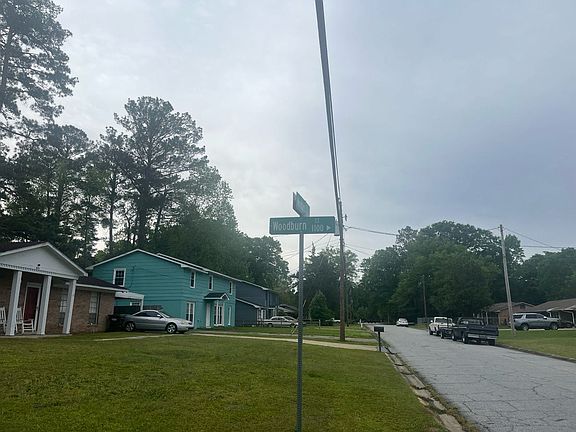 4th image of 1196 Woodburn Ct